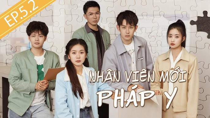 Xem phim Nhân Viên Mới - Rổ phim